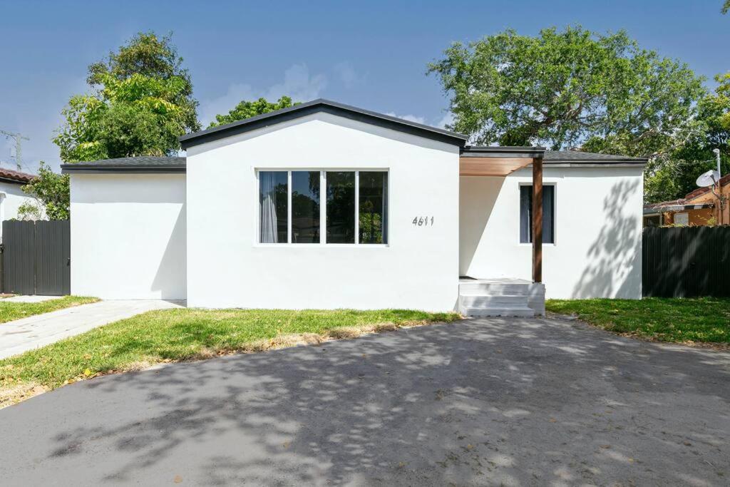 New Miami Home, Pool Near Airport And Beaches, King Bed エクステリア 写真