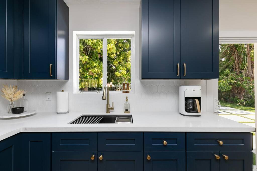 New Miami Home, Pool Near Airport And Beaches, King Bed エクステリア 写真